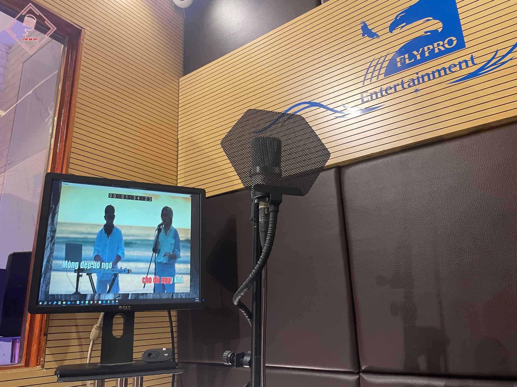 phong thu am bai hat dam cuoi hay