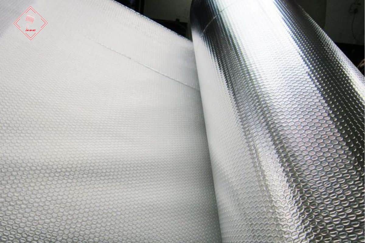 miếng dán cách âm phòng thu