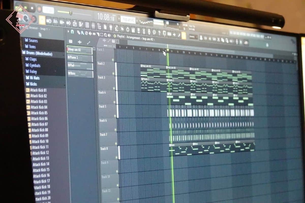 phan mem lam nhac studio
