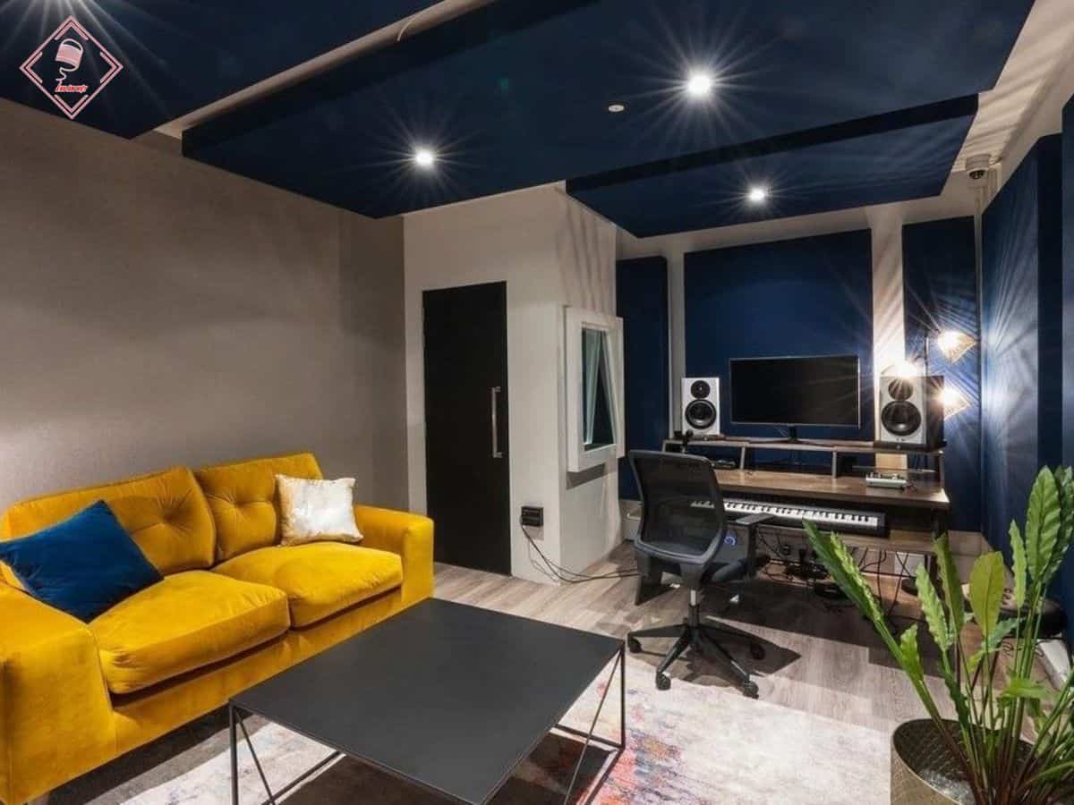 phong-thu-am-kinh-doanh